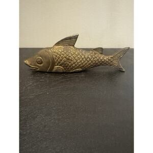 VTG Brass Japanese Koi Fish Made In India Hammered Good Luck Carp Figurine Ocean